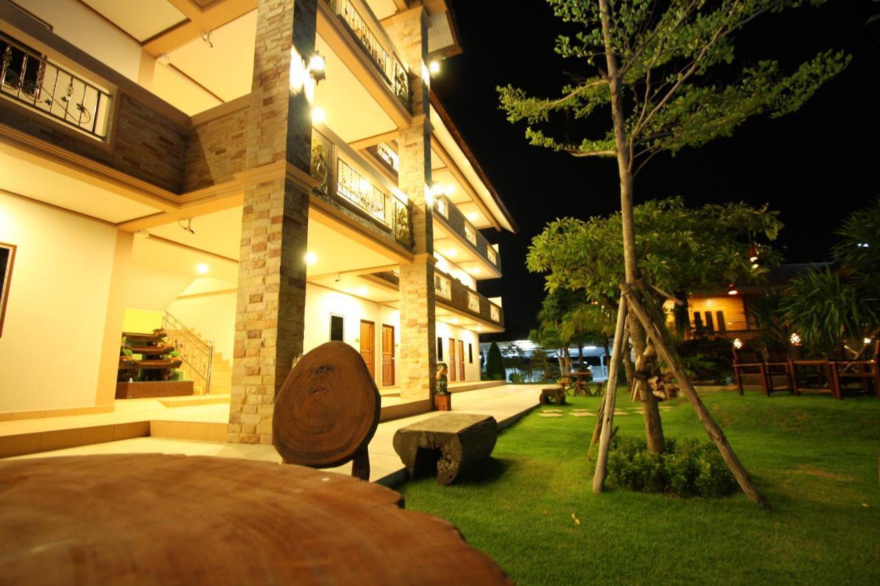 Pn Gold Resort Bangsaen Exterior foto